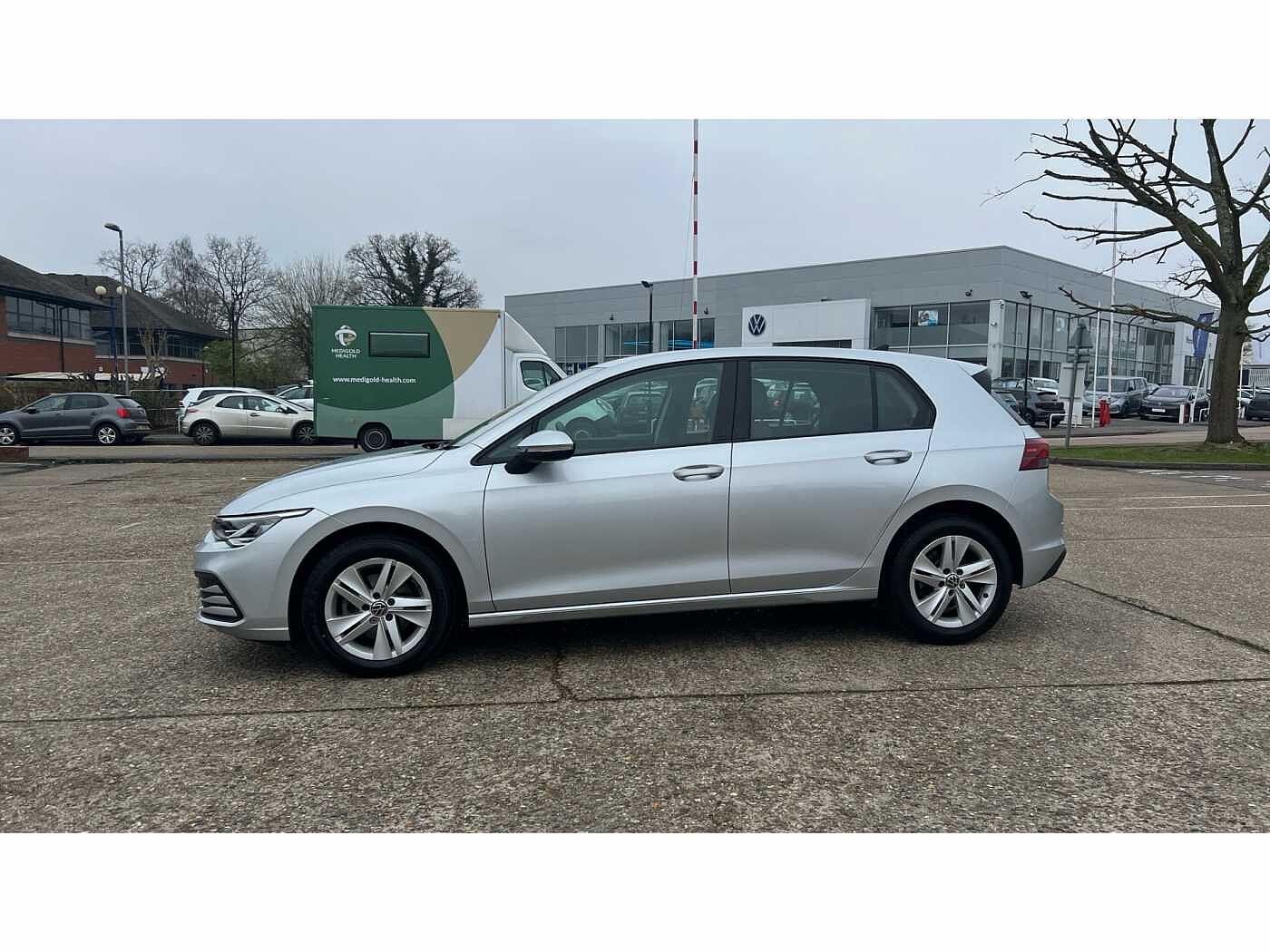 Volkswagen Golf MK8 Hatchback 5-Dr 1.5 TSI (130ps) Life EVO