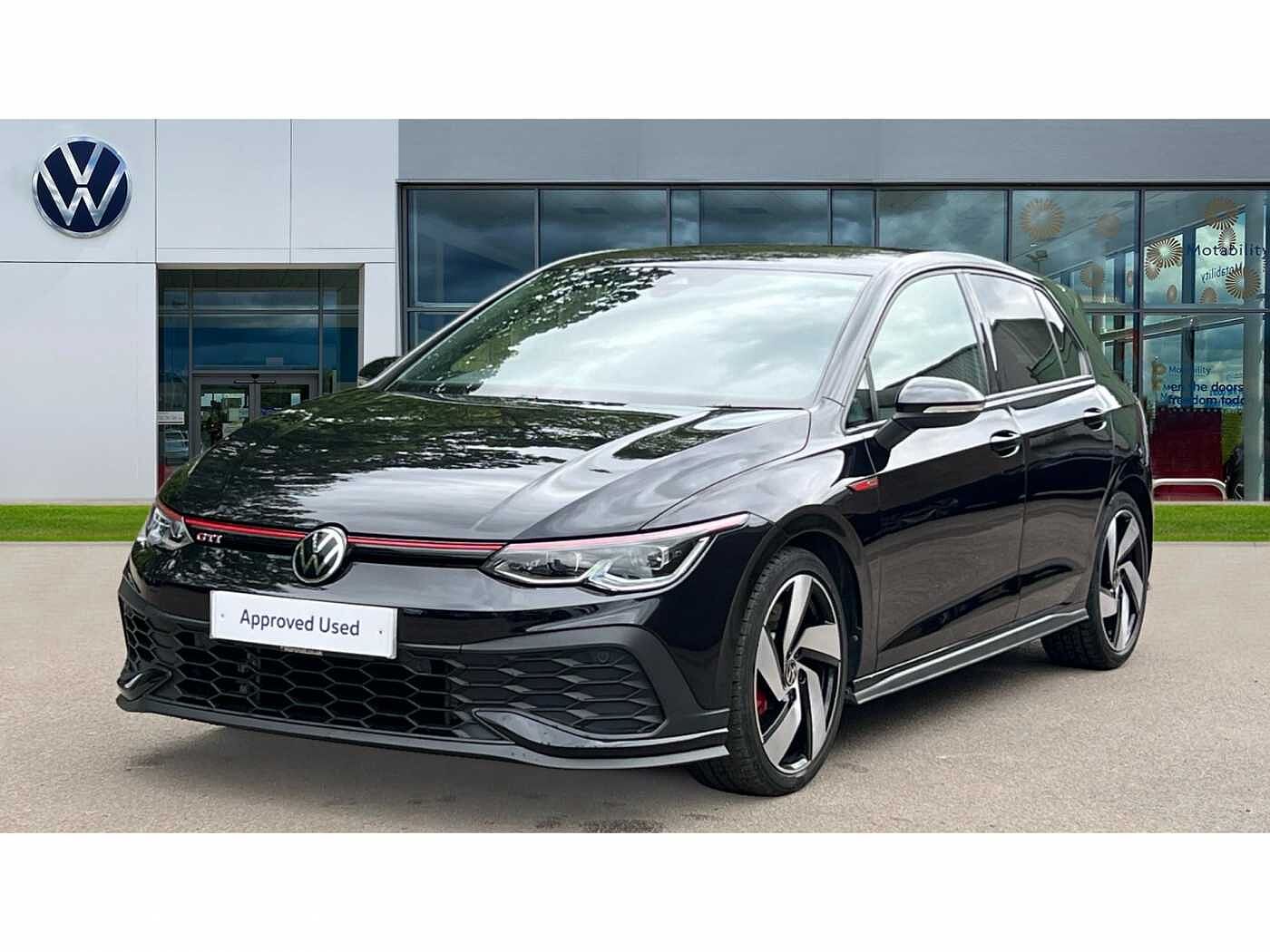 Volkswagen Golf Golf 8 GTI Clubsport 2.0 TSI 300PS 7-speed DSG 5 Door