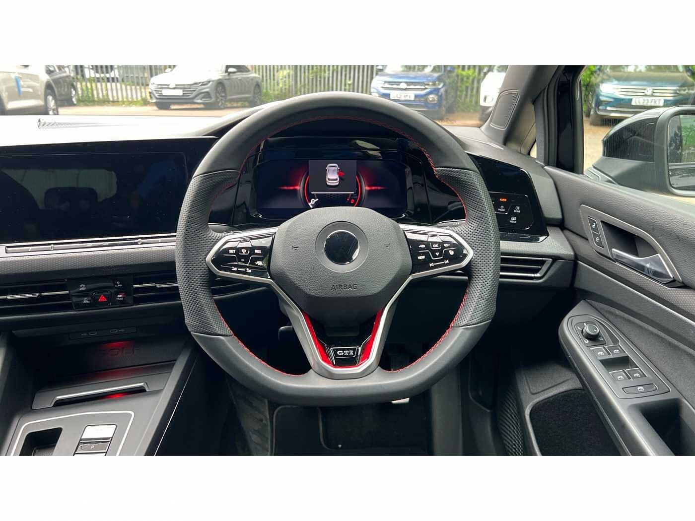 Volkswagen Golf Golf 8 GTI Clubsport 2.0 TSI 300PS 7-speed DSG 5 Door
