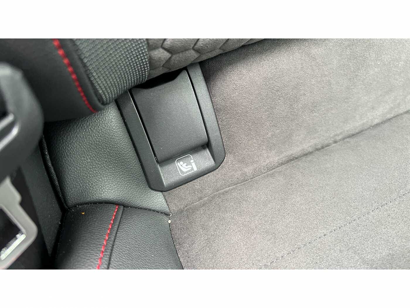 Volkswagen Golf Golf 8 GTI Clubsport 2.0 TSI 300PS 7-speed DSG 5 Door